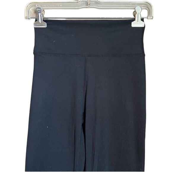 Fabletics black flare leggings. Size extra small - Picture 2 of 10